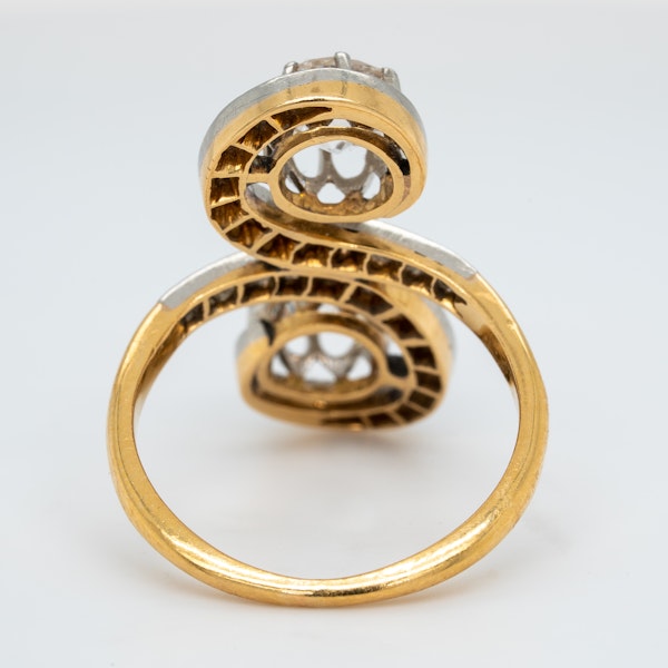 Edwardian Toi et Moi diamond ring - image 4