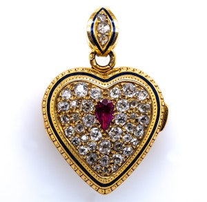 Ruby diamond heart vinaigrette pendant