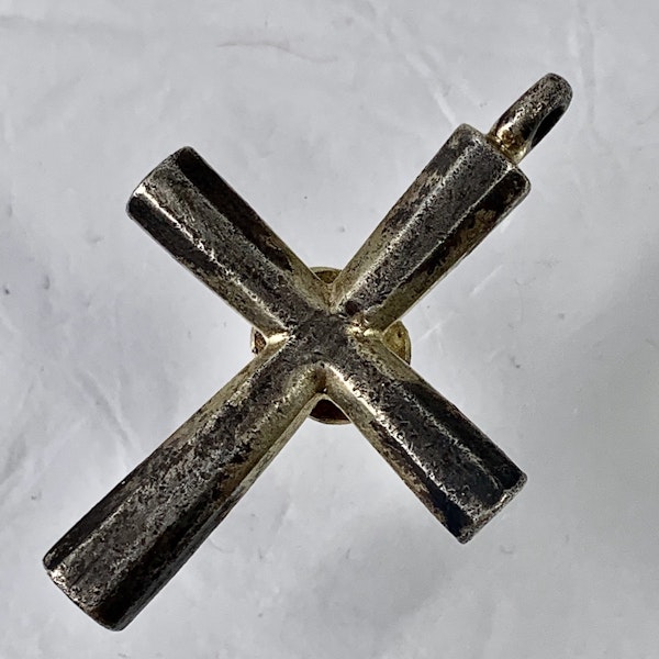 Byzantine silver cross with jasper intaglio - image 3
