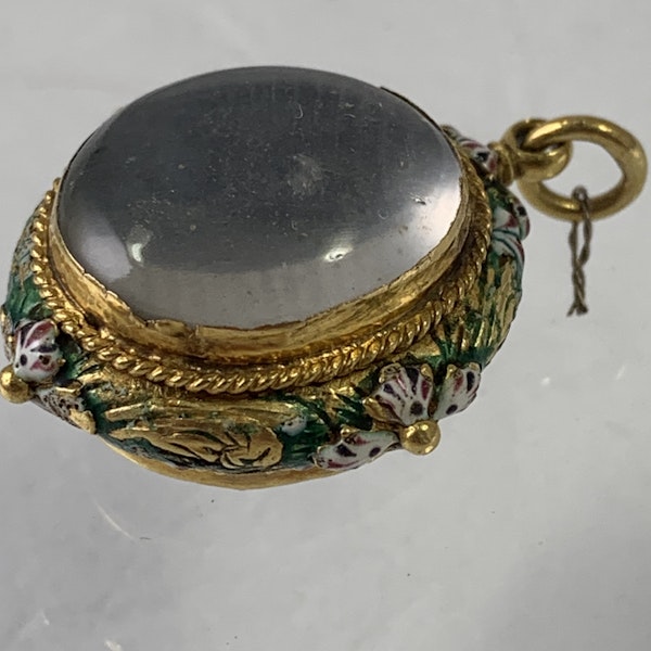 Seventeenth century pendant - image 3