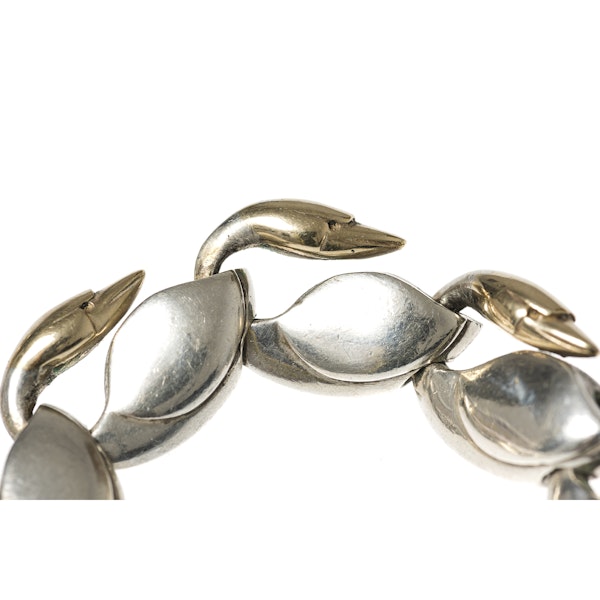 Vintage Swan Link Design Necklace in Silver and Gold, London dated 1979. - image 2