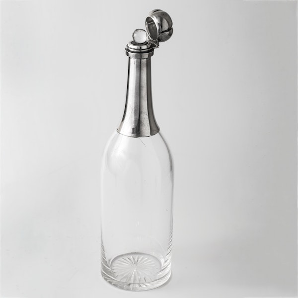 Shampagne shape bottle decanter - image 2