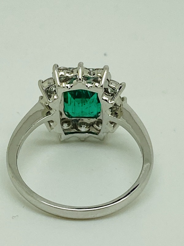 18K white gold 1.92ct Natural Emerald and 0.96ct Diamond Ring - image 3