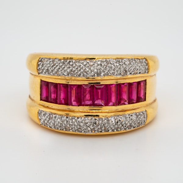18K yellow gold 1.00ct Natural Ruby and 0.20ct Diamond Ring - image 1