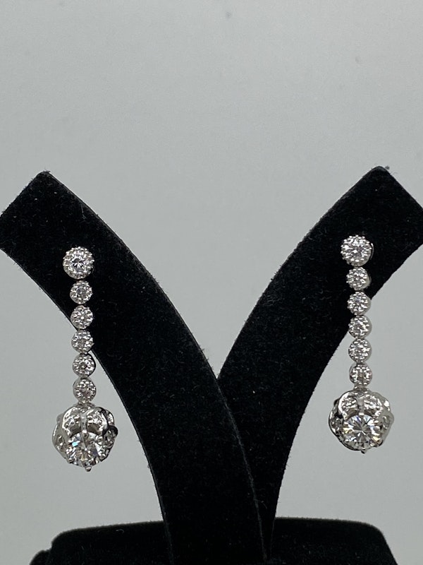 18K white gold 1.20ct Diamond Earrings - image 3