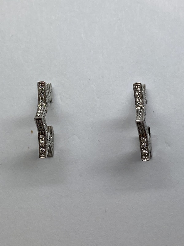 18K white gold 0.50ct Diamond Earrings - image 3