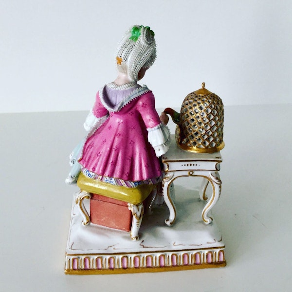 Meissen figure of touch - image 5