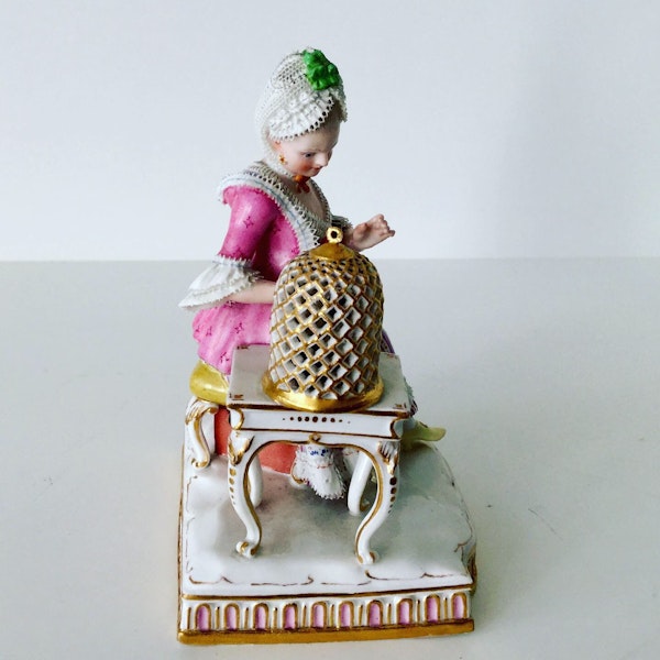 Meissen figure of touch - image 3