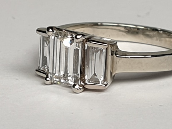 Three stone Emerald cut diamond ring - image 3