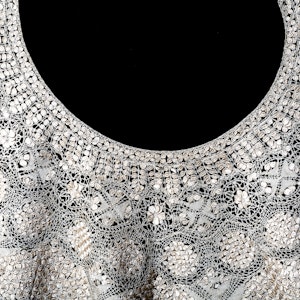 Maltese collar