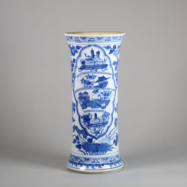 Chinese blue and white beaker vase - image 2