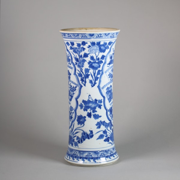 Chinese blue and white beaker vase - image 1