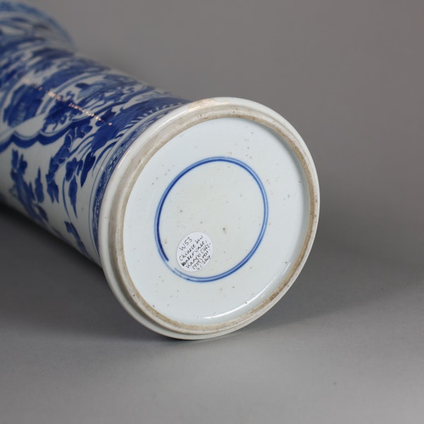 Chinese blue and white beaker vase - image 3
