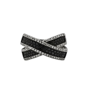 “X” shaped diamonds ring