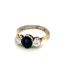 Sapphire  / Diamond 3 stone Ring