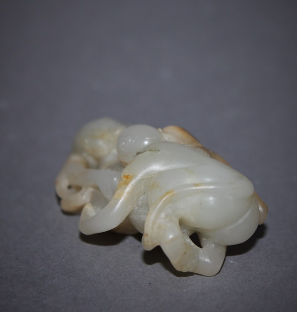 A Chinese jade group of two monkeys. - image 5