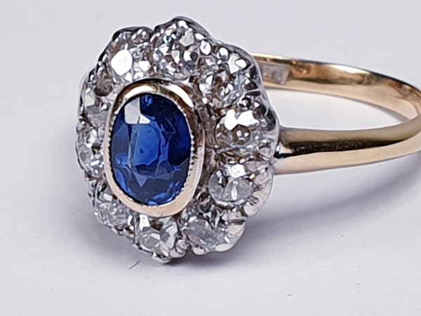 Antique Sapphire and Diamond Cluster Ring  DBGEMS - image 5