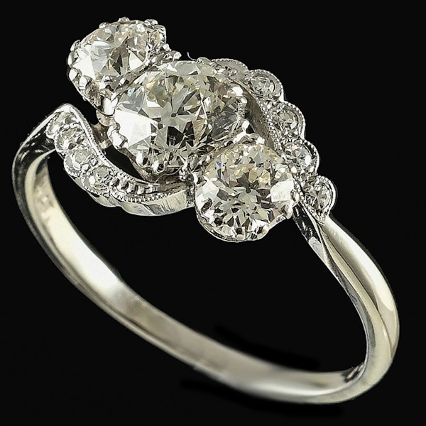 MM6495 Edwardian three stone diamond crossover ring - image 2
