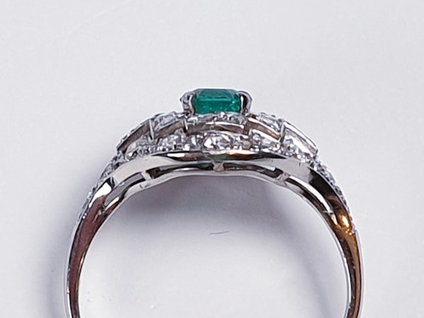 Art Deco Emerald and Diamond Ring  DBGEMS - image 4