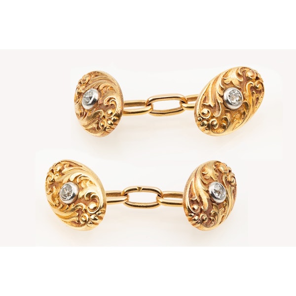 Art Nouveau Cufflinks with Carved Scrolls & Diamond Centre in 18 Karat Gold, French circa 1890. - image 2