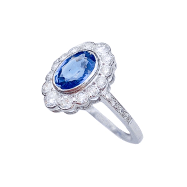 A Sapphire Diamond ring - image 1