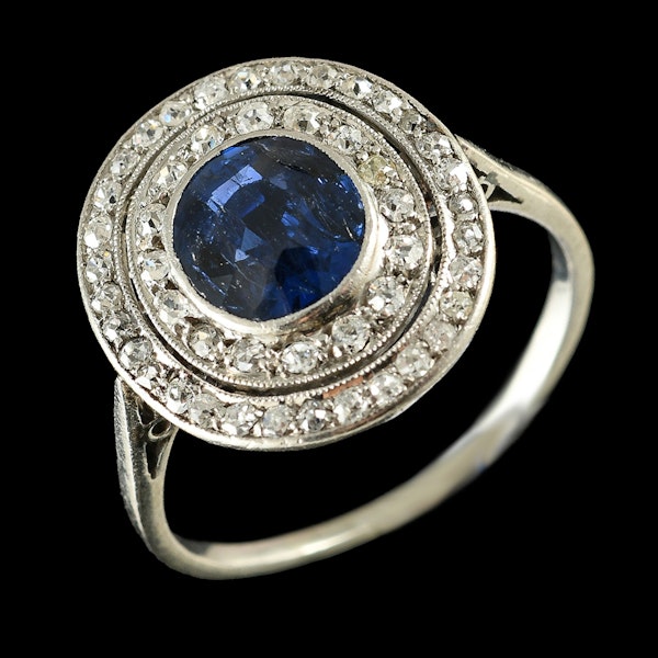 MM6468r Platinum Edwardian sapphire diamond target ring 1910c - image 2