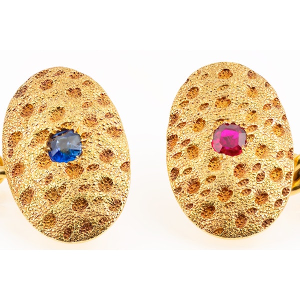 Antique Cufflinks in 18 Carat Gold with Stippled Design, Diamonds, Sapphire and Ruby, English dated 1891. - image 2