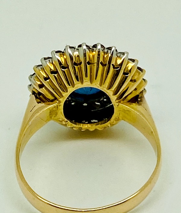18K yellow gold 3.00ct Natural Blue Sapphire and 1.00ct Diamond Ring - image 3