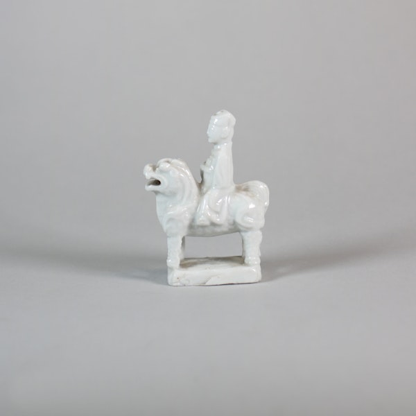 Chinese miniature blanc de chine figure - image 1