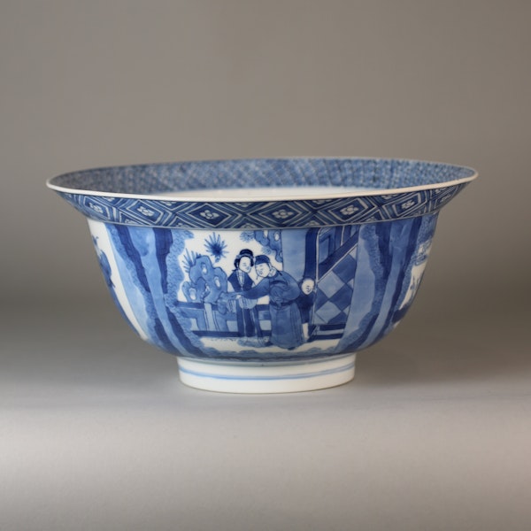 Chinese blue and white klapmutz bowl - image 2