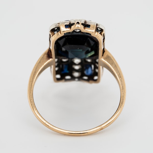 Art Deco sapphire and diamond tablet ring - image 4