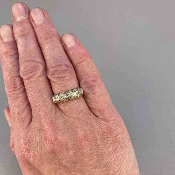 1970's, 18ct White & Yellow Gold Diamond stone set Ring, SHAPIRO & Co since1979 - image 2