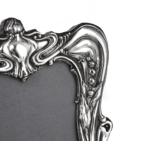 Beautiful Art Nouveau Silver Picture Frame - image 2
