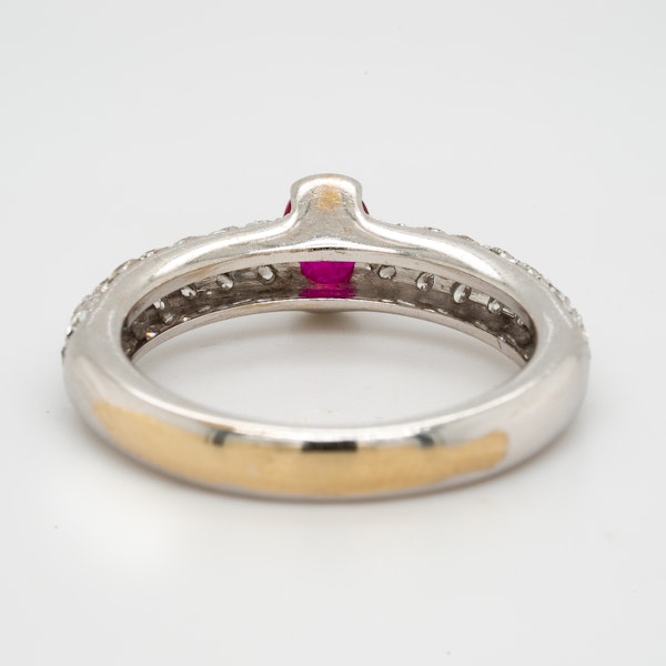 18K white gold 0.50ct Natural Ruby and 0.75ct Diamond Ring. - image 4