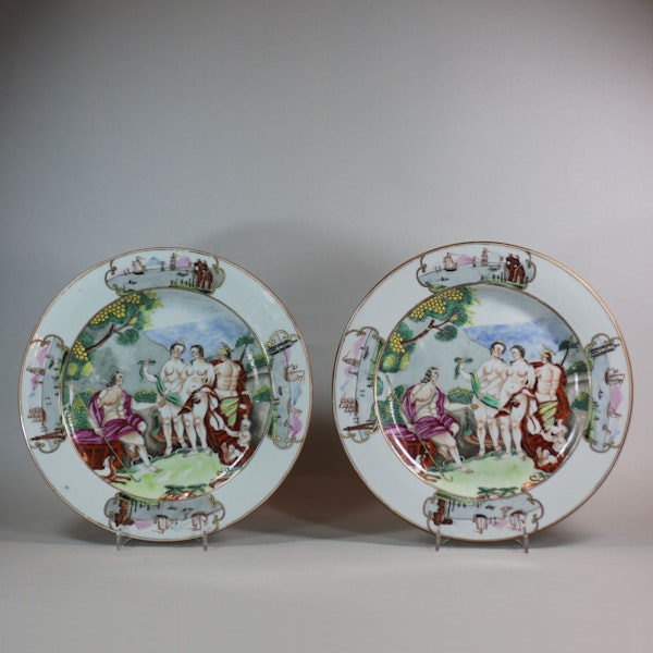 Pair of Chinese Famille Rose ‘Judgement of Paris’ plates, Qianlong (1736-95) - image 1