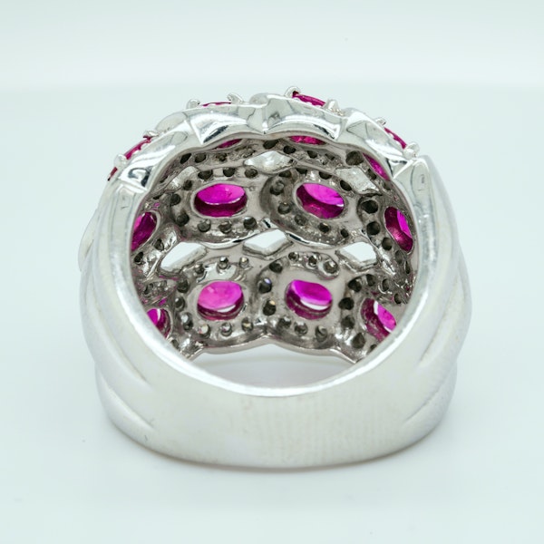 18K white gold 2.50ct Natural Ruby and 0.50ct Diamond Ring - image 4