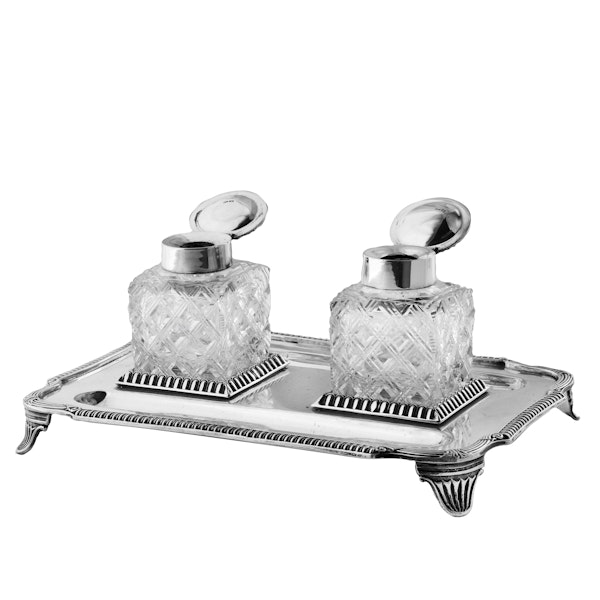 Pair of English Silver and Cut Glass Ink Wells on Stand, Sheffield 1907 - image 3