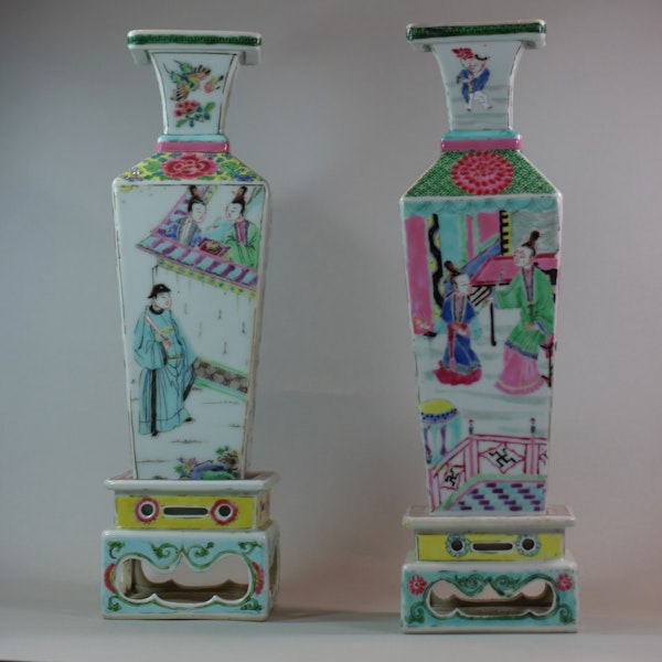 Rare near pair of Chinese famille rose vases and stands, Yongzheng (1723-35) - image 8