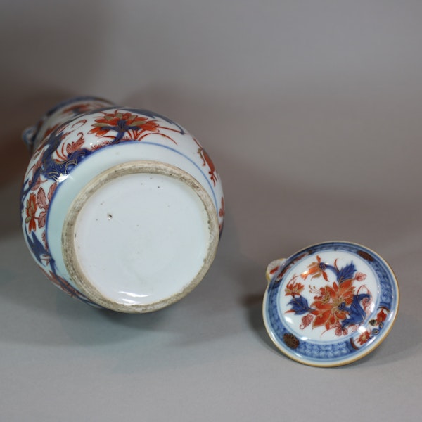 Chinese imari jug and basin, late Kangxi (circa 1720) - image 4