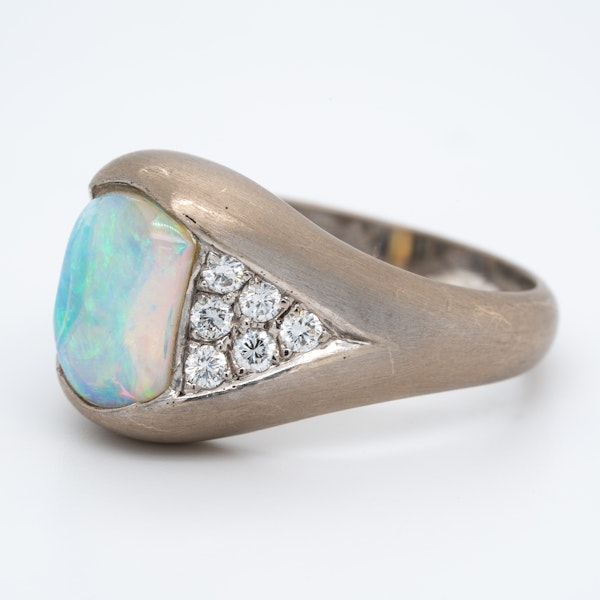 Shaped opal and diamond cluster ring - image 3