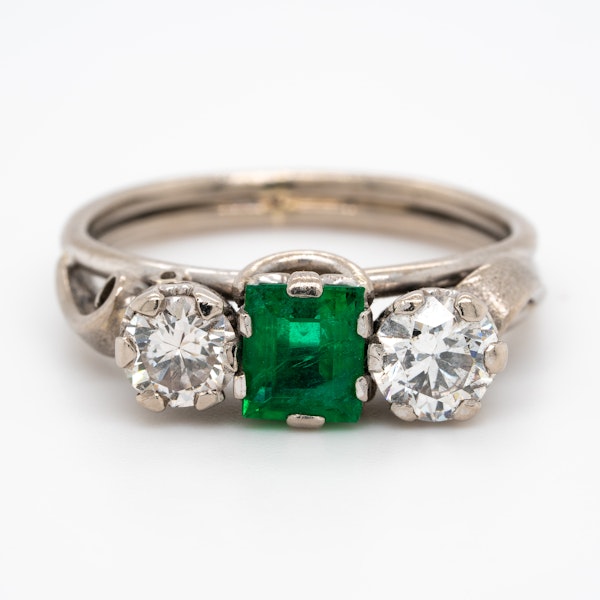 Emerald and diamond 3 stone ring - image 1