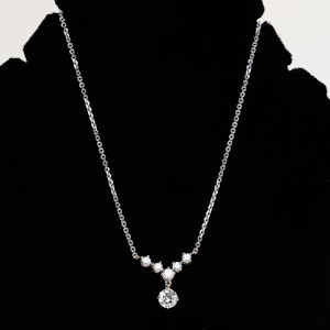 1930s Diamond necklet   in 14 ct white gold