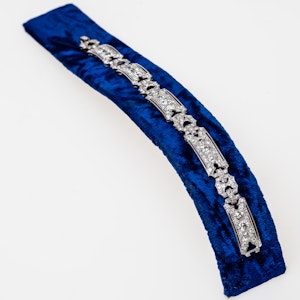 Art Deco diamond bracelet in platinum