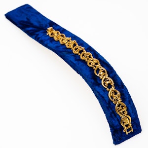 Chinese 22 ct gold bracelet