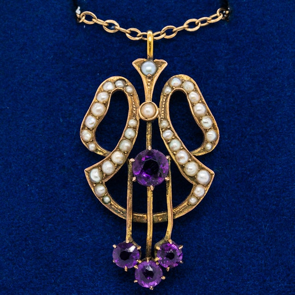 Art Nouveau amethyst and pearl gold pendant on gold chain - image 1