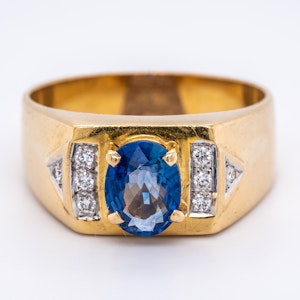 Sapphire and diamond signet type 18 ct gold ring