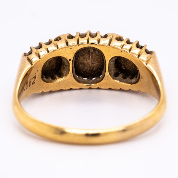 Antique 3 natural pearl and diamond points ring - image 4