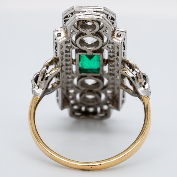 Art Deco emerald and diamond tablet ring - image 4