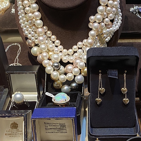 1980's, 18ct White Gold & South Sea Pearl & Diamond stone set Ring, SHAPIRO & Co since1979 - image 5