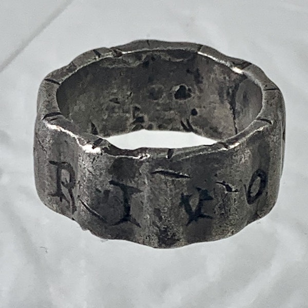 Third century A.D. silver ring - image 1